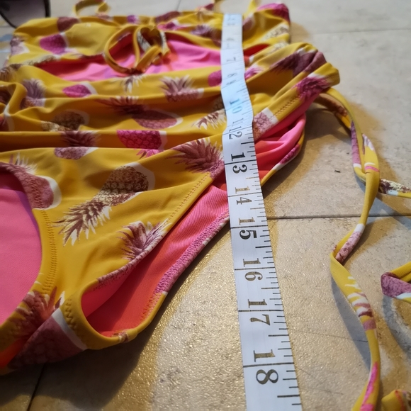 American Eagle Cut Out Runching Tie One Piece Baithing Suit - Picture 13 of 16